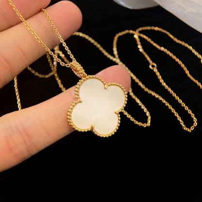 [LumiVibe]CLOVER 25MM MOP LARGE PENDANT NECKLACE