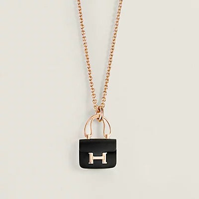 [LumiVibe]WOMEN'S HM AMULETTES CONSTANCE PENDANT NECKLACE