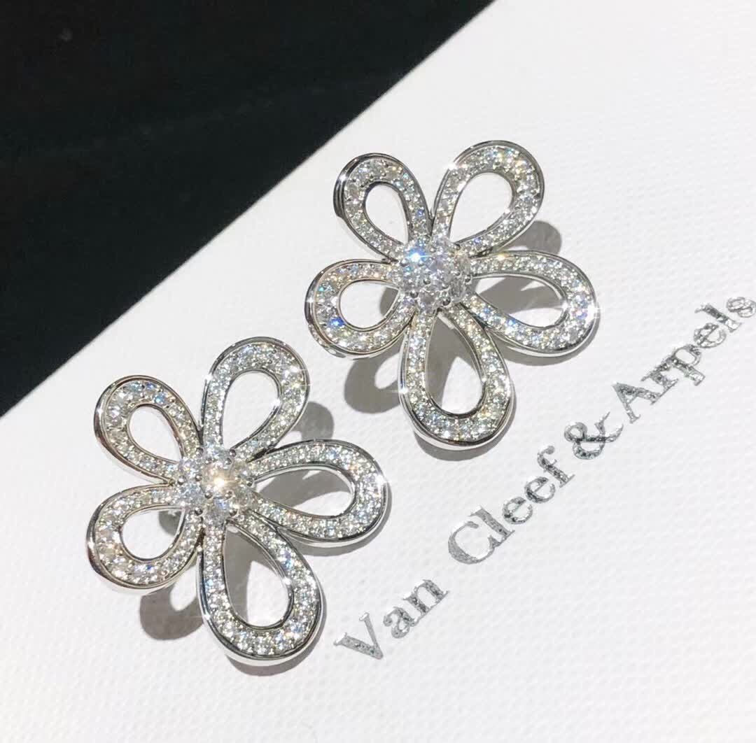 [LumiVibe]FLOWERLACE EARRINGS FULL DIAMONDS