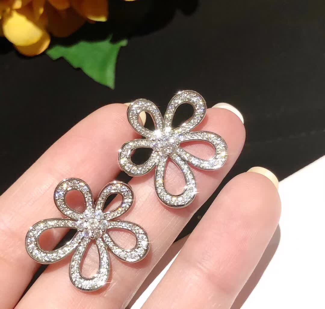 [LumiVibe]FLOWERLACE EARRINGS FULL DIAMONDS