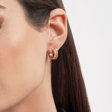 [LumiVibe]ZERO 1 ROCK GOLD EARRINGS WITH STUDDED SPIRAL AND PAVED DIAMONDS
