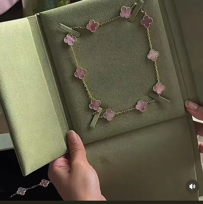 [LumiVibe Jewellery] Pink Necklace with Ten Clover Designs