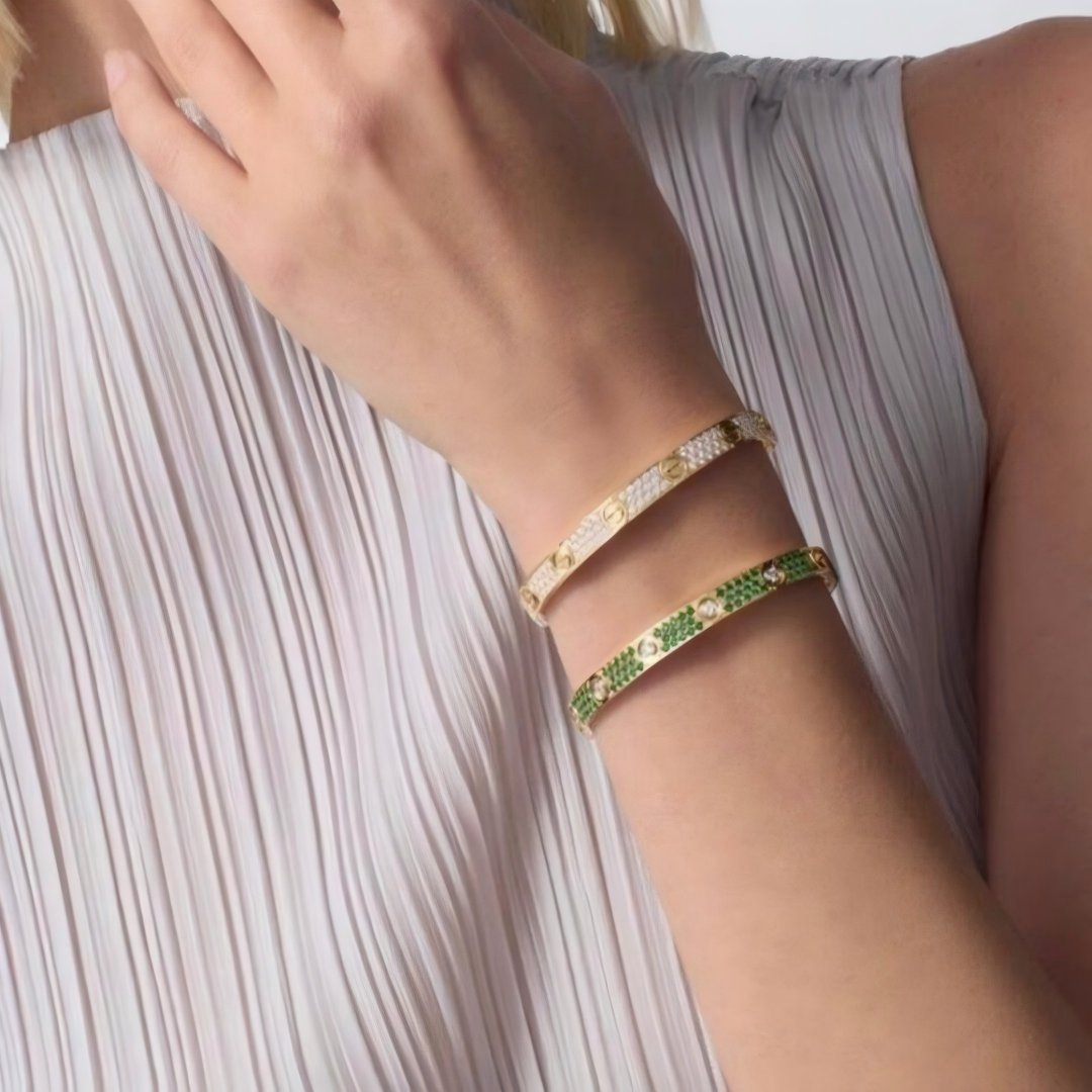 [LumiVibe]2026 PAVE GEMSTONE LOVE BRACELET 6.1MM 10 DIAMONDS