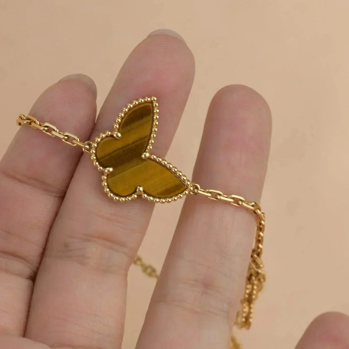[LumiVibe]LUCKY SPRING 5 MOTIF GOLD BRACELET