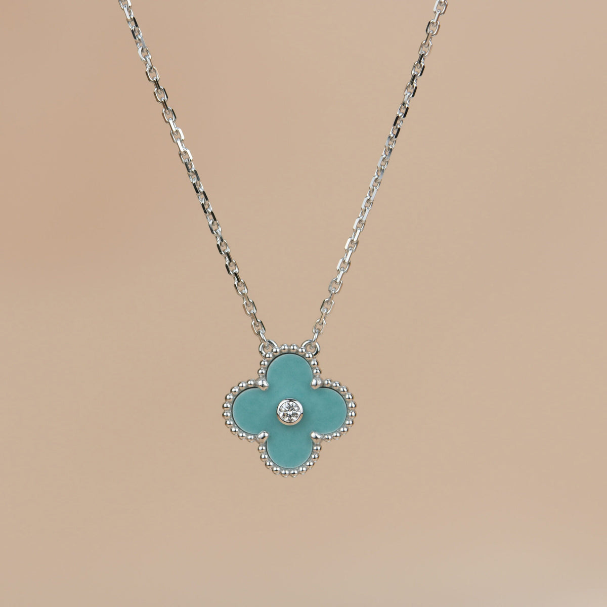 [LumiVibe]CLOVER 15MM DIAMOND SVRES PORCELAIN  NECKLACE SILVER
