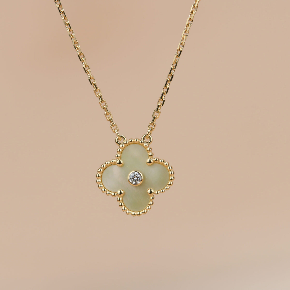 [LumiVibe]CLOVER 15MM DIAMOND GOLD MOTHER OF PEARL NECKLACE