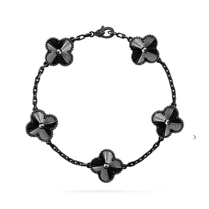 [LumiVibe]CLOVER 5 MOTIF BLACK BRACELET