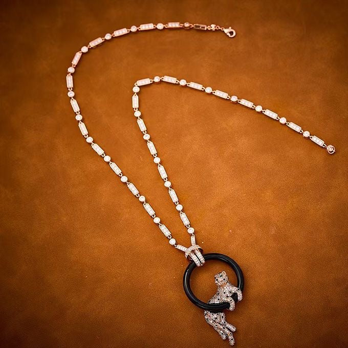[LumiVibe jewelrys]NEW BLACK CIRCLE PANTHER FULL DIAMOND NECKLACE