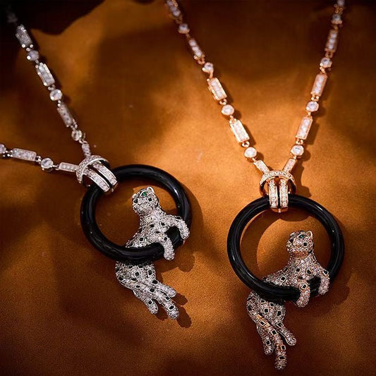 [LumiVibe jewelrys]NEW BLACK CIRCLE PANTHER FULL DIAMOND NECKLACE