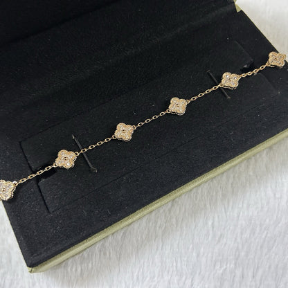 [LumiVibe]CLOVER 6 MOTIF DIAMOND BRACELET