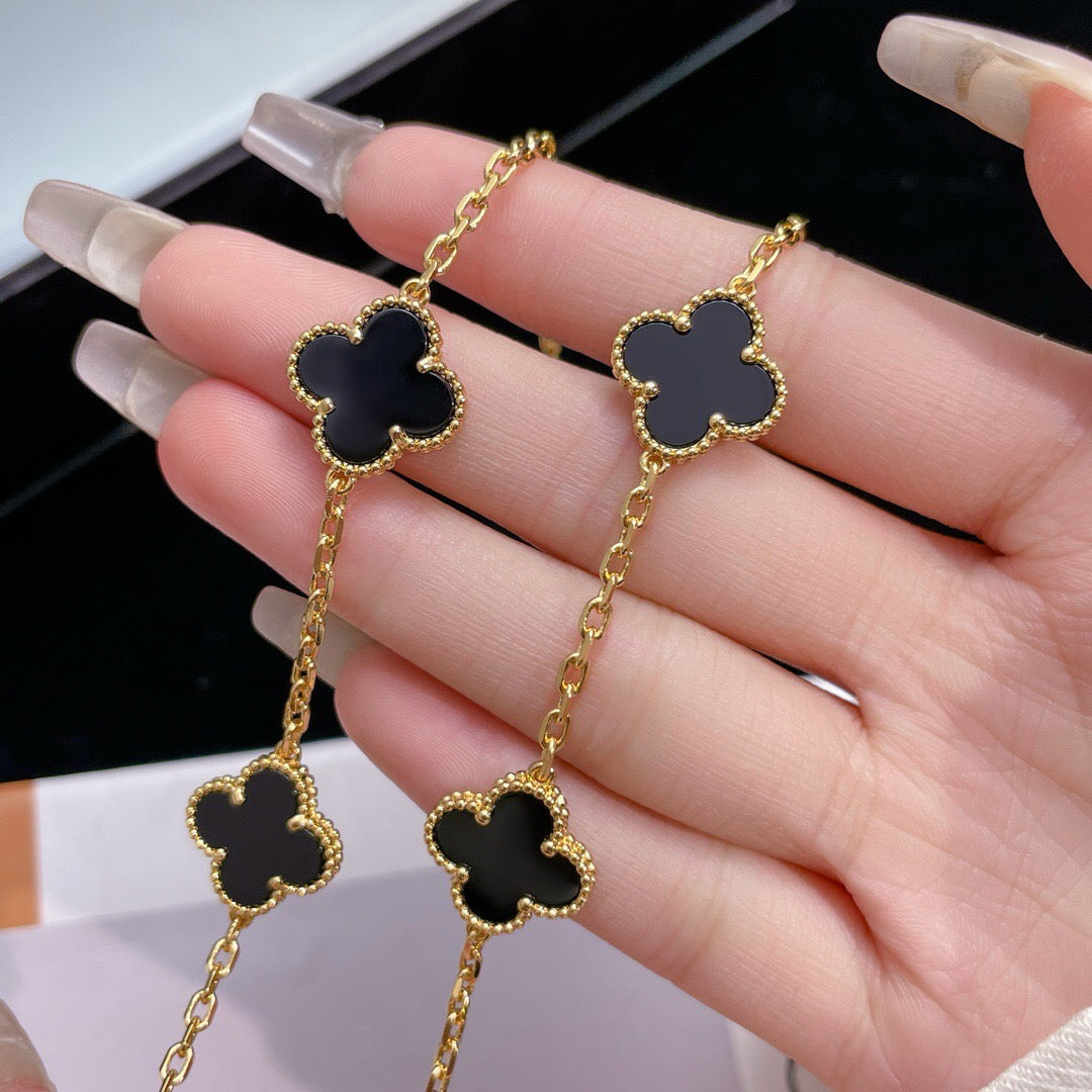 [LumiVibe]CLOVER 10 MOTIFS ONYX NECKLACE