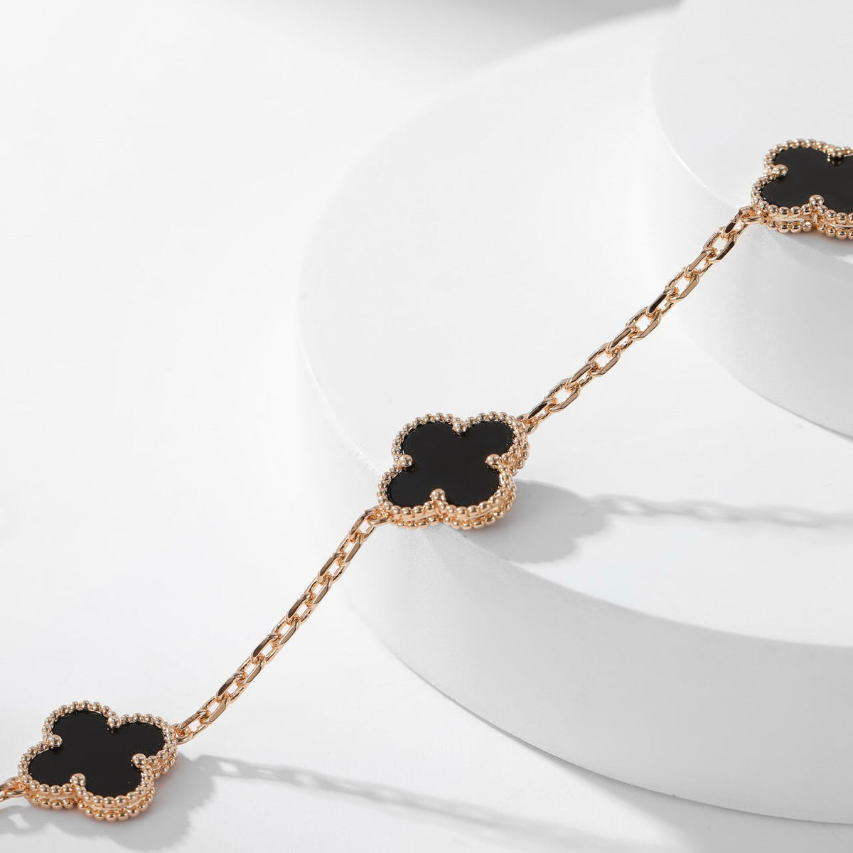 [LumiVibe]CLOVER 10 MOTIFS ONYX NECKLACE