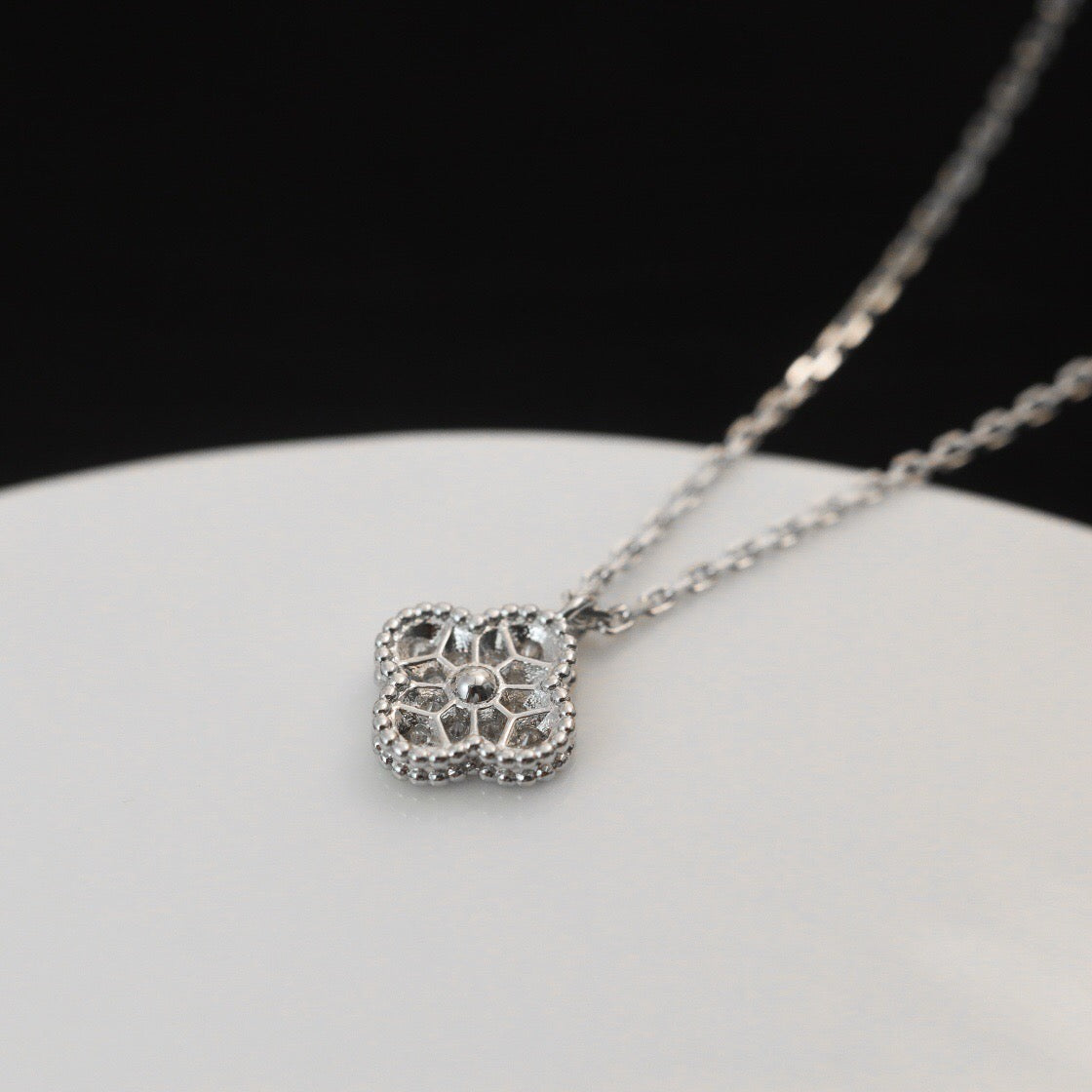 [LumiVibe]CLOVER MINI 9.5MM PENDANT DIAMOND NECKLACE