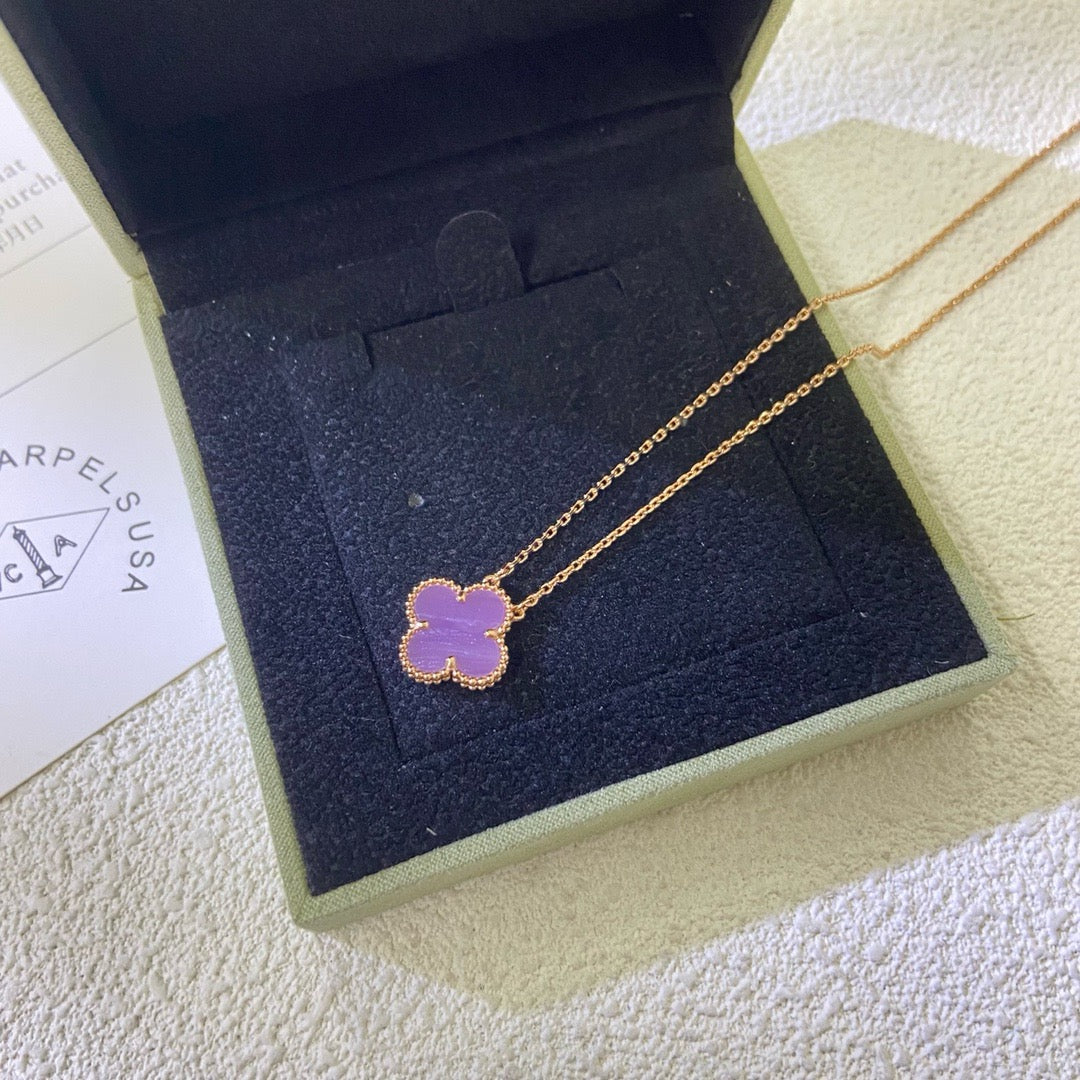 [LumiVibe Jewelry]CLOVER 15MM  PURPLE VIOLET NECKLACE