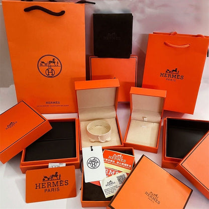 [LumiVibe]HM BRACELET NECKLACE RING BOX GIFT BAG