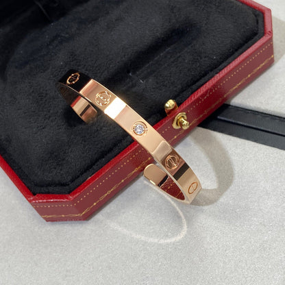 [LumiVibe]LOVE BRACELET 6.1MM 1 DIAMOND OPEN CUFF