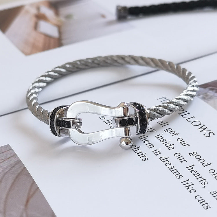 [LumiVibe]FORCE LARGE HORSESHOE BLACK DIAMOND BRACELET SILVER