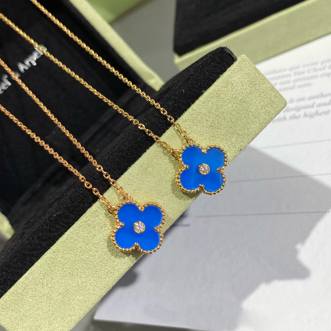 [LumiVibe]CLOVER 15MM DIAMOND AND BLUE AGATE NECKLACE