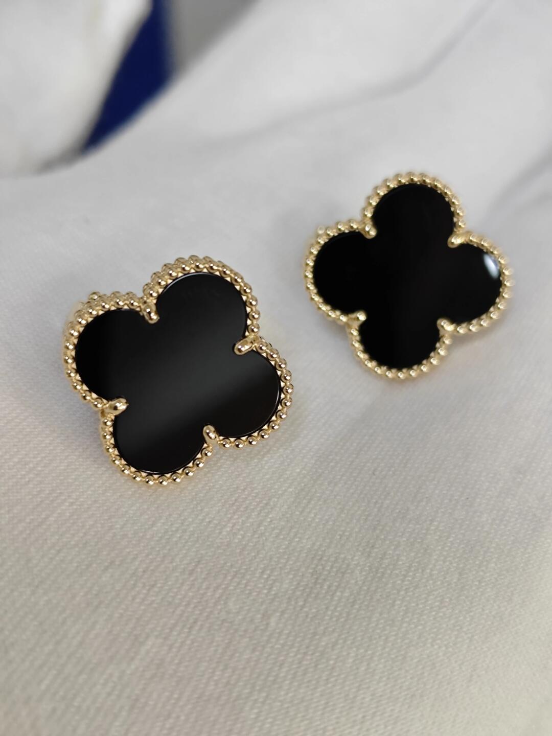 [LumiVibe]CLOVER 20MM BLACK MOP EARRINGS