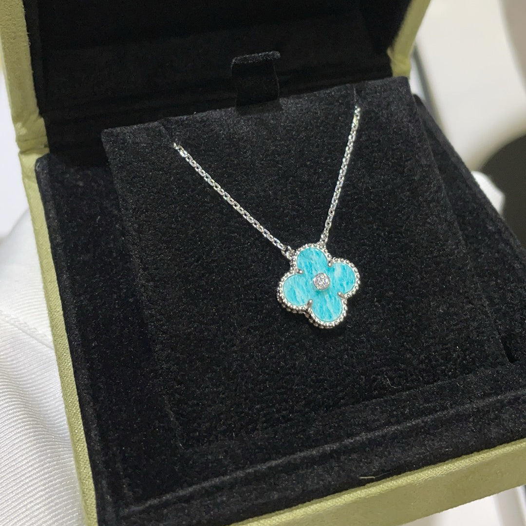 [LumiVibe]CLOVER 15MM DIAMOND SVRES PORCELAIN  NECKLACE SILVER