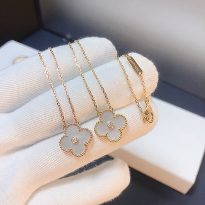 [LumiVibe]CLOVER 15MM DIAMOND WHITE FRITILLARIA NECKLACE