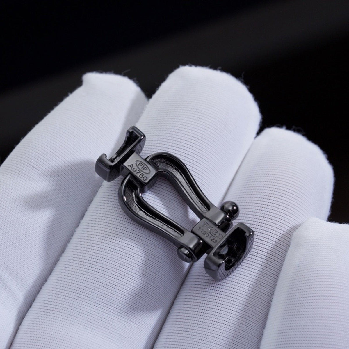 [LumiVibe]FORCE LARGE SERIES HORSESHOE BLACK SAMURAI BRACELET