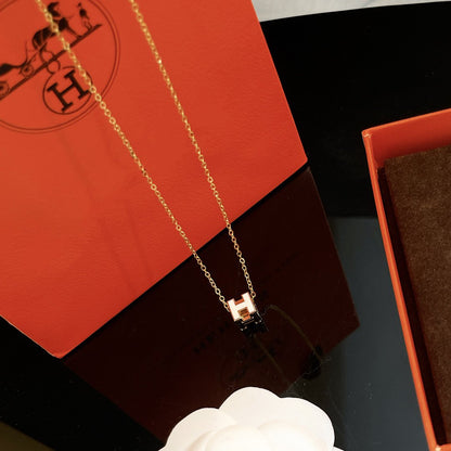 [LumiVibe]H WHITE SQUARE GOLD NECKLACE