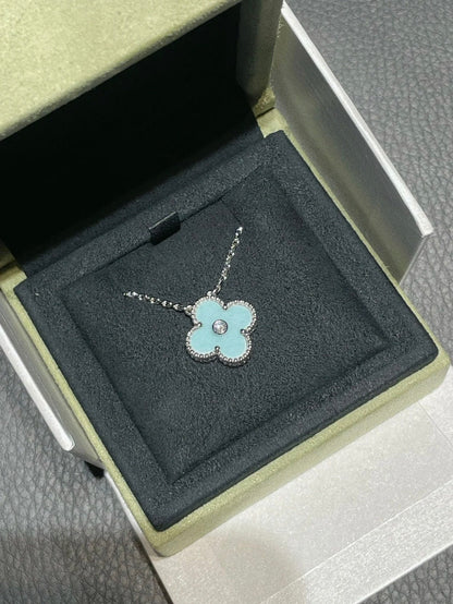 [LumiVibe]CLOVER 1 DIAMOND LIGHT BLUE SILVER NECKLACE