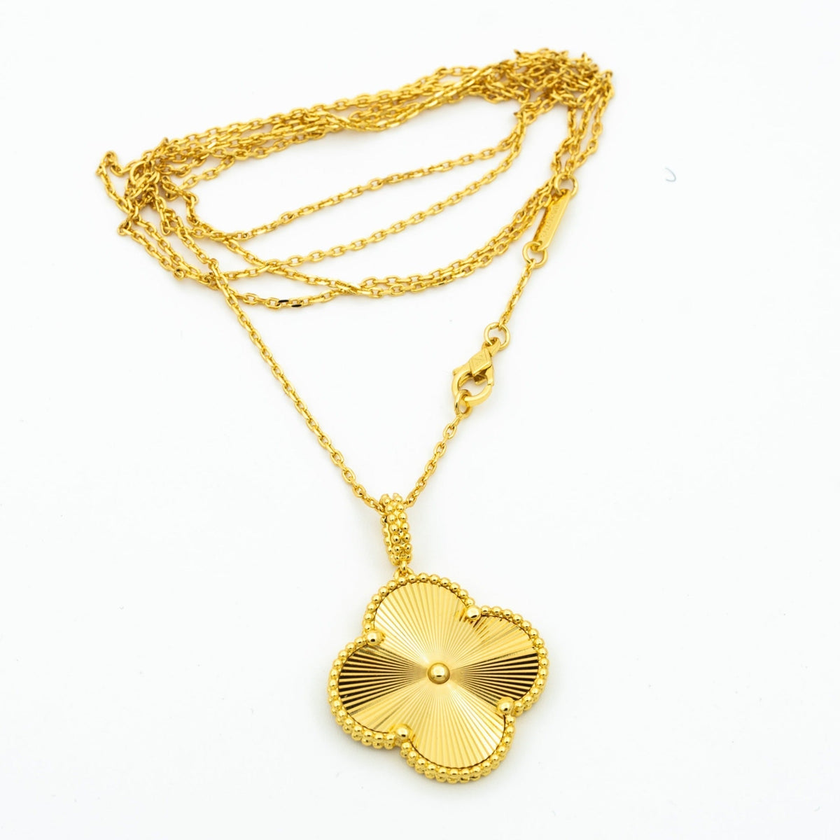 [LumiVibe]CLOVER 25MM PEDANT NECKLACE GOLD