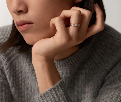 [LumiVibe]LOVE RING 4mm-wide full-diamond ring Rose Gold