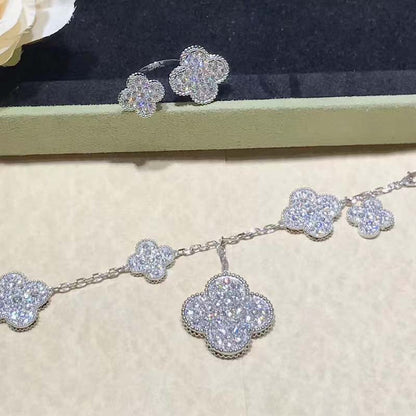 [LumiVibe]CLOVER 6 MOTIFS SILVER DIAMOND BRACELET