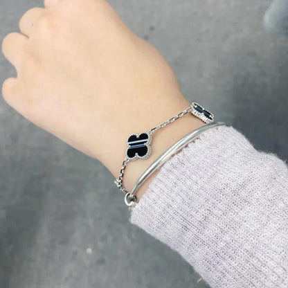 [LumiVibe] CLOVER 5 MOTIF PULSAR STONE BRACELET COLLECTION
