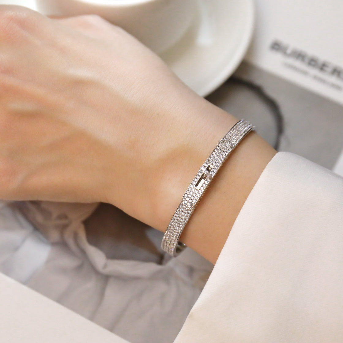 [LumiVibe]KELLY BRACELET DIAMOND PAVED