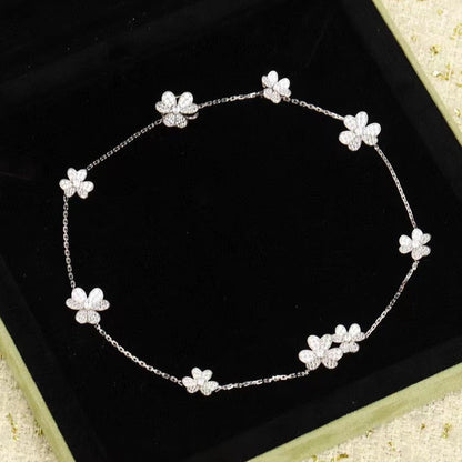 [LumiVibe]FRIVOLE SILVER 9 FLOWERS NECKLACE