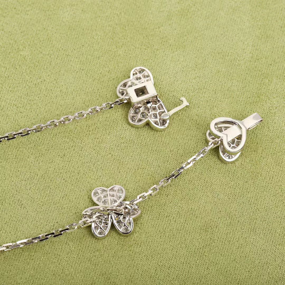 [LumiVibe]FRIVOLE SILVER 9 FLOWERS NECKLACE