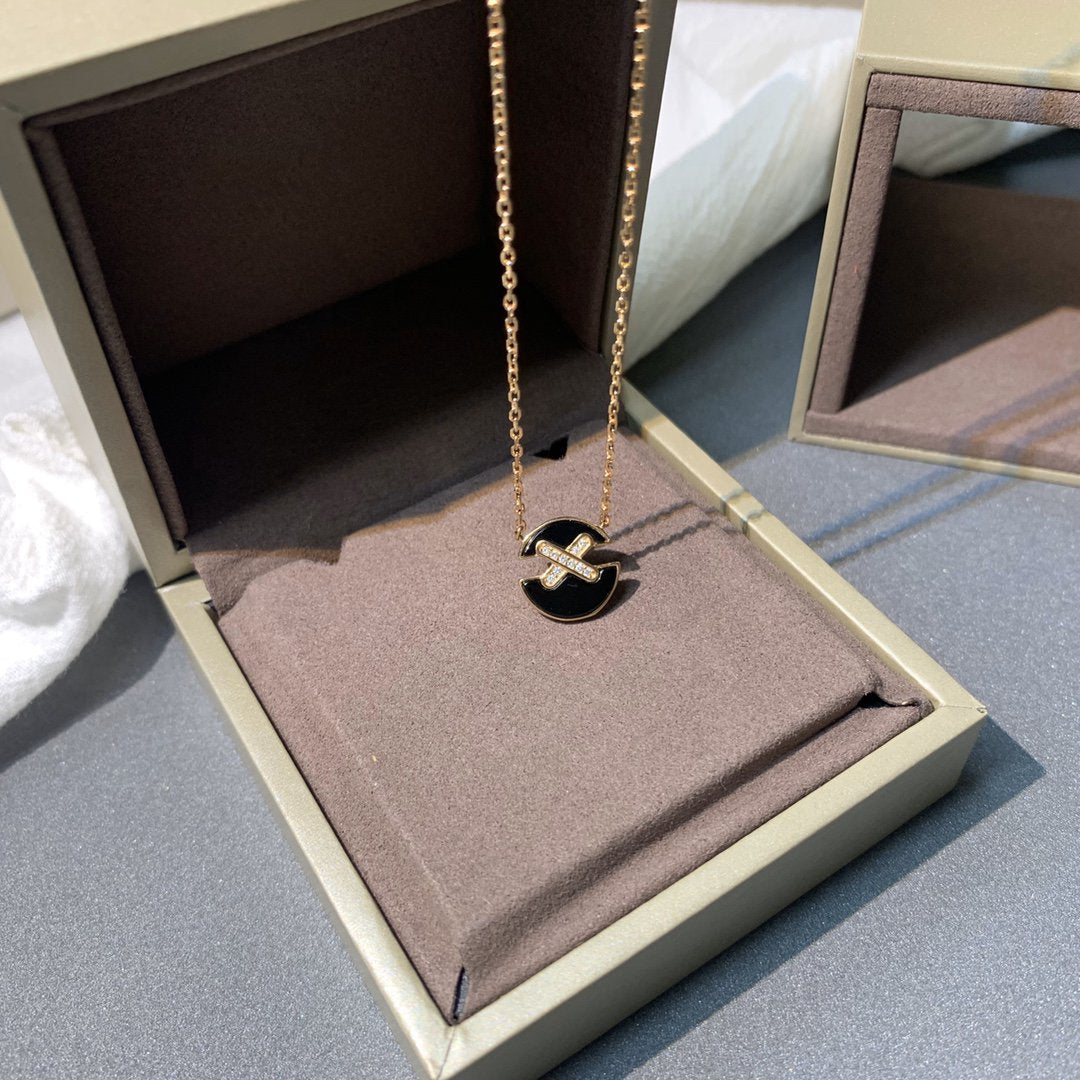 [LumiVibe]JEUX DE PINK GOLD DIAMOND NECKLACE
