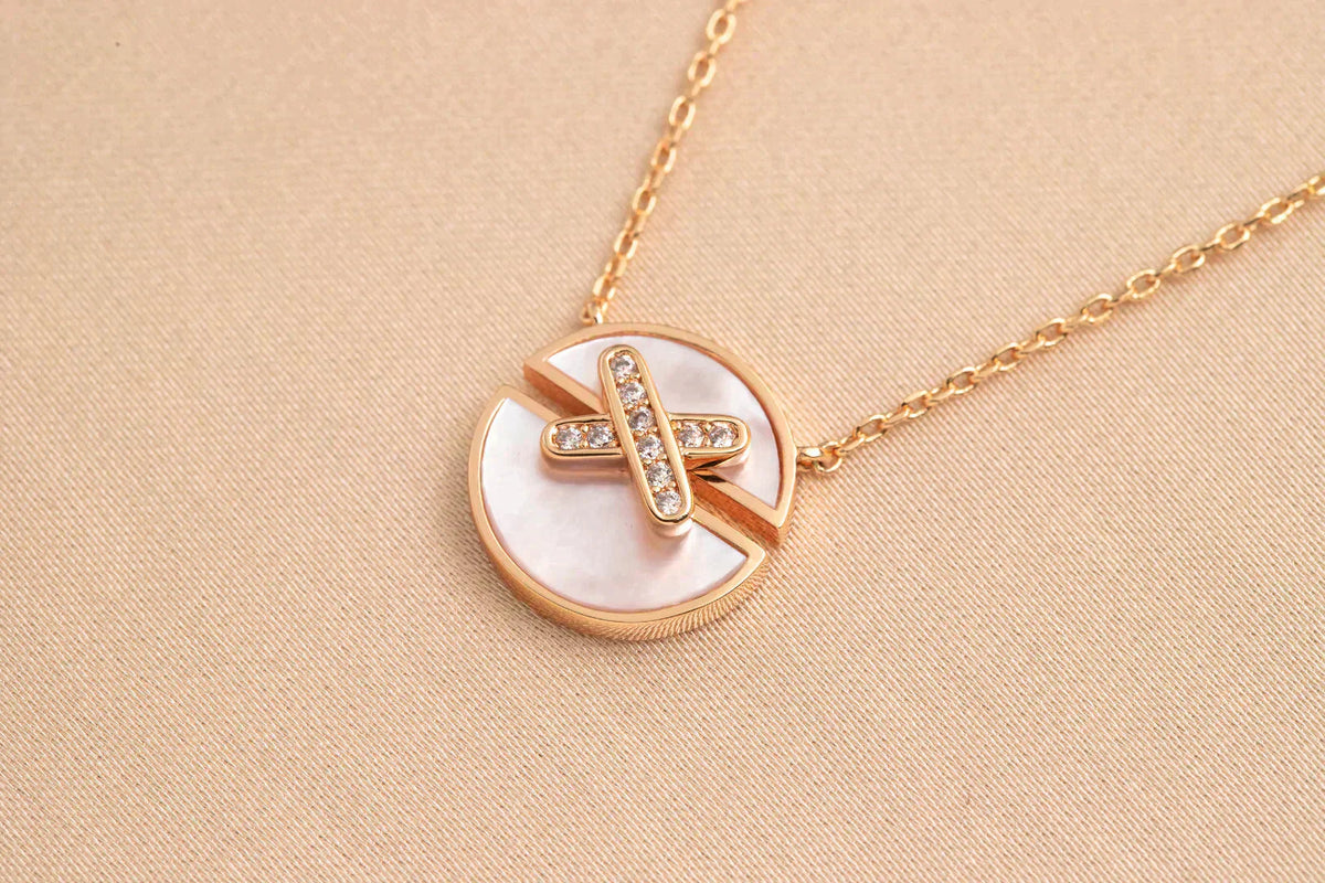 [LumiVibe]JEUX DE ROSE GOLD DIAMOND NECKLACE