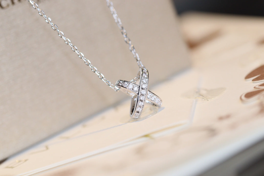 [LumiVibe]JEUX DE DIAMOND NECKLACE