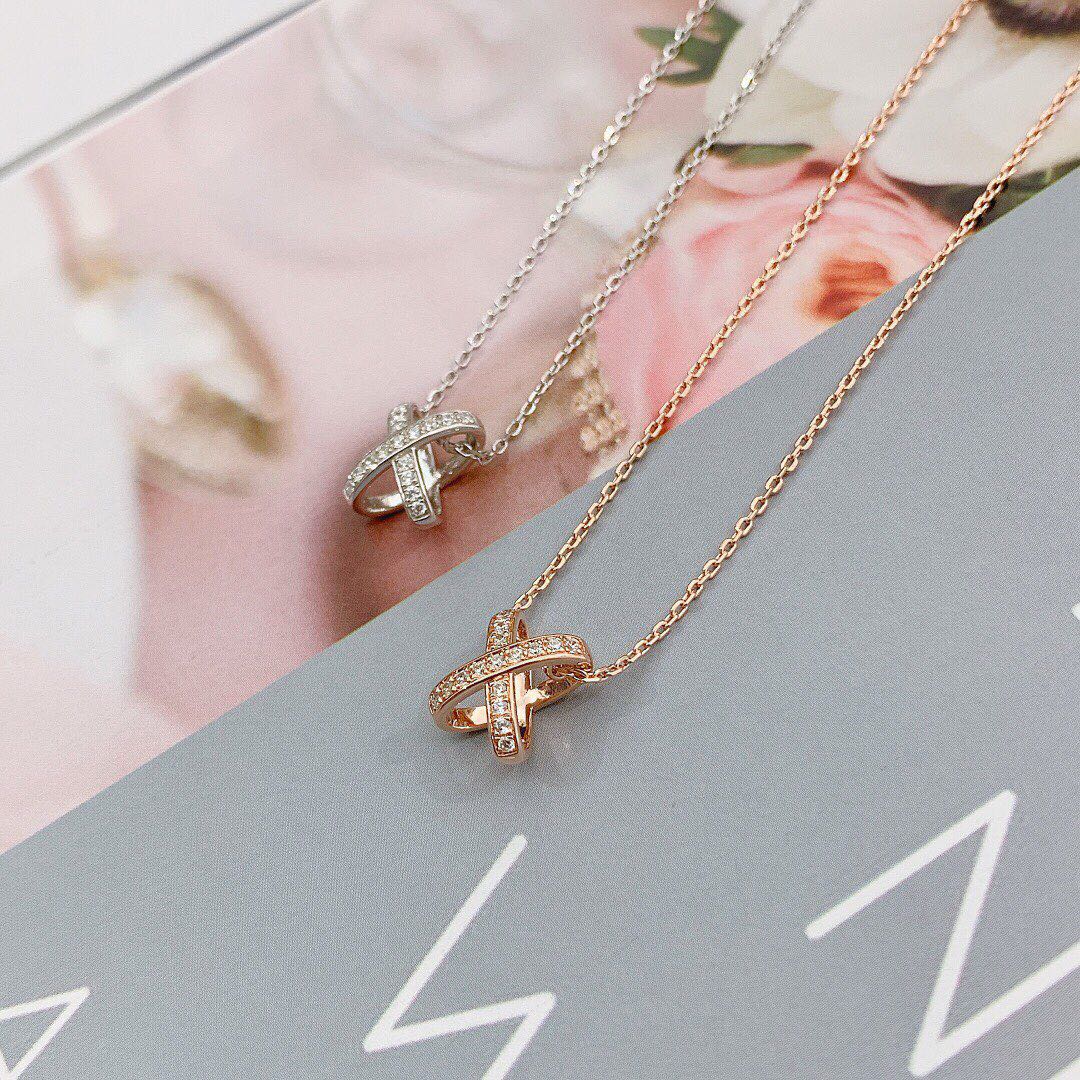 [LumiVibe]JEUX DE DIAMOND NECKLACE