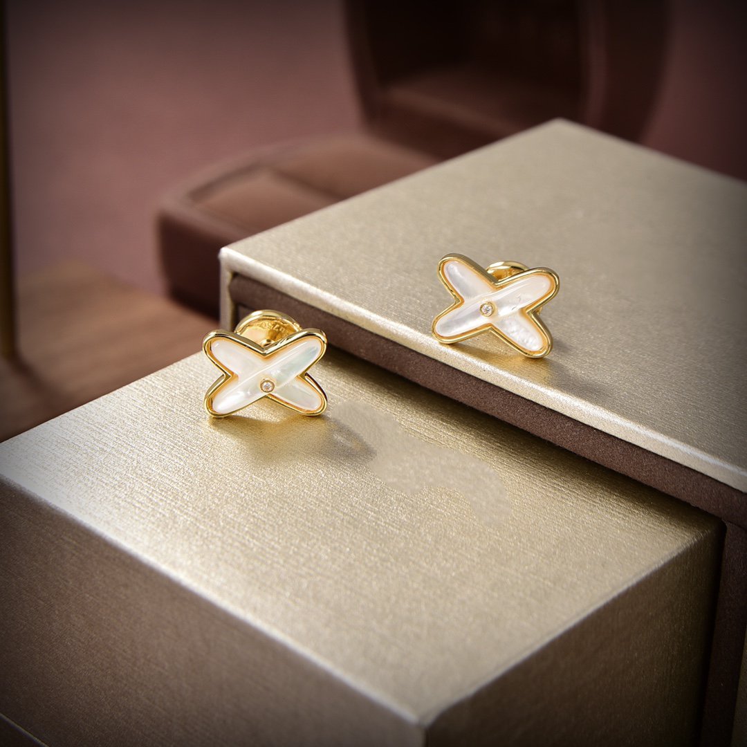 [LumiVibe]JEUX DE WHITE MOP GOLD DIAMOND EARRINGS