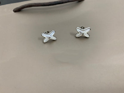 [LumiVibe]JEUX DE WHITE MOP SILVER DIAMOND EARRINGS