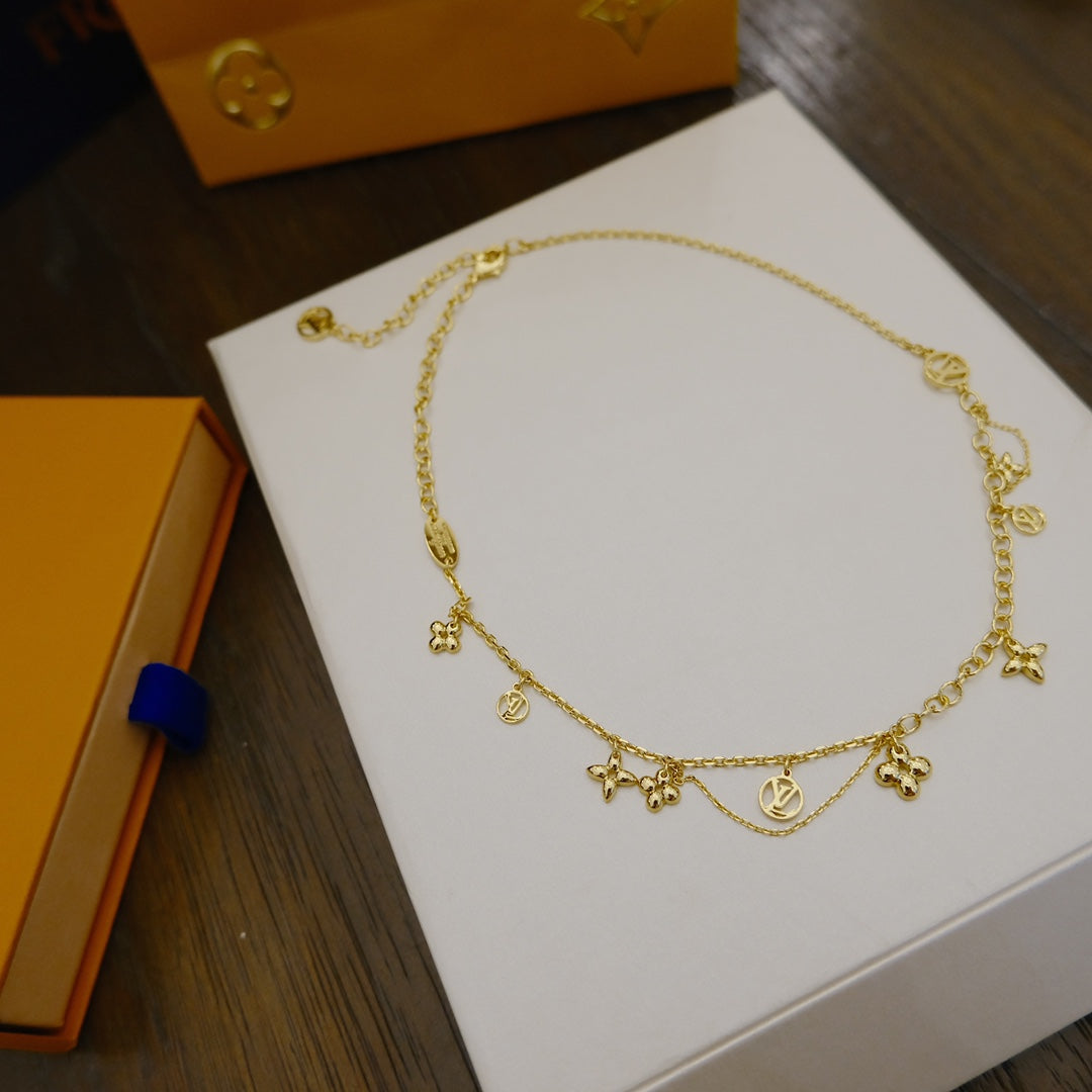 [LumiVibe]BLOOMING SUPPLE NECKLACE BRASS