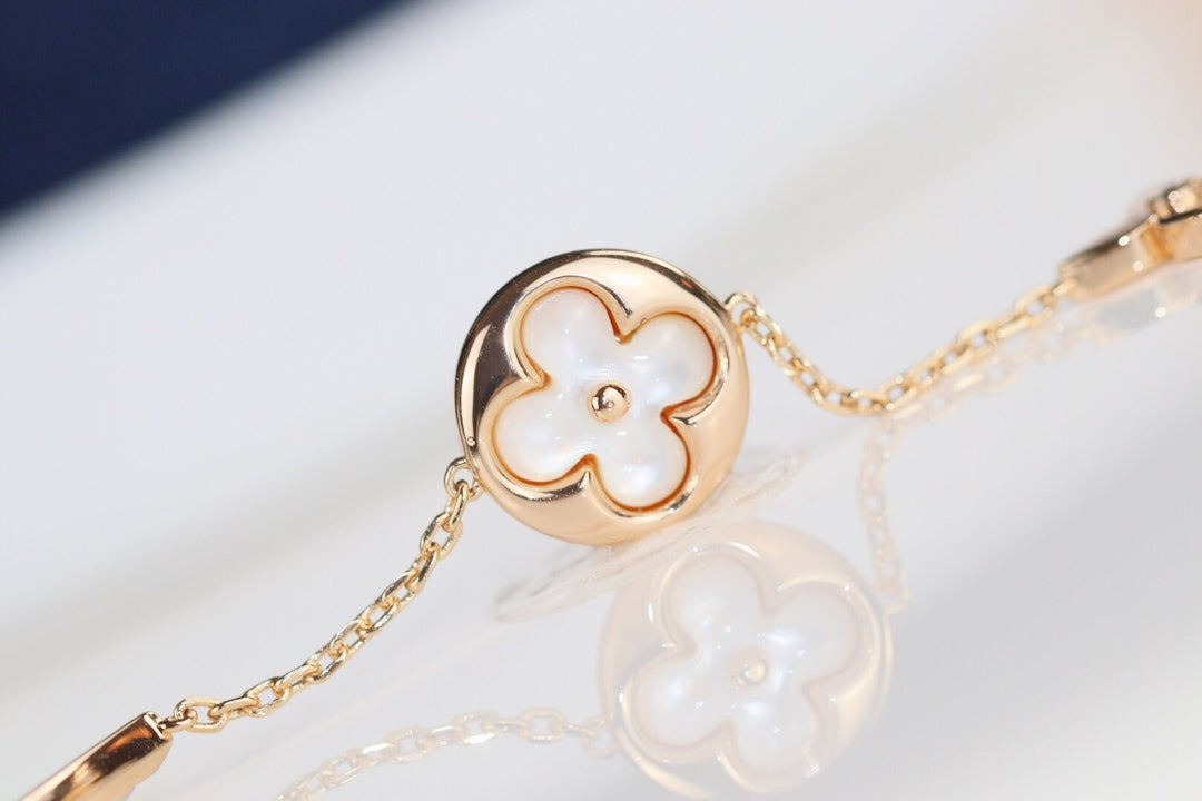 [LumiVibe]LEAF CLOVER BRACELET