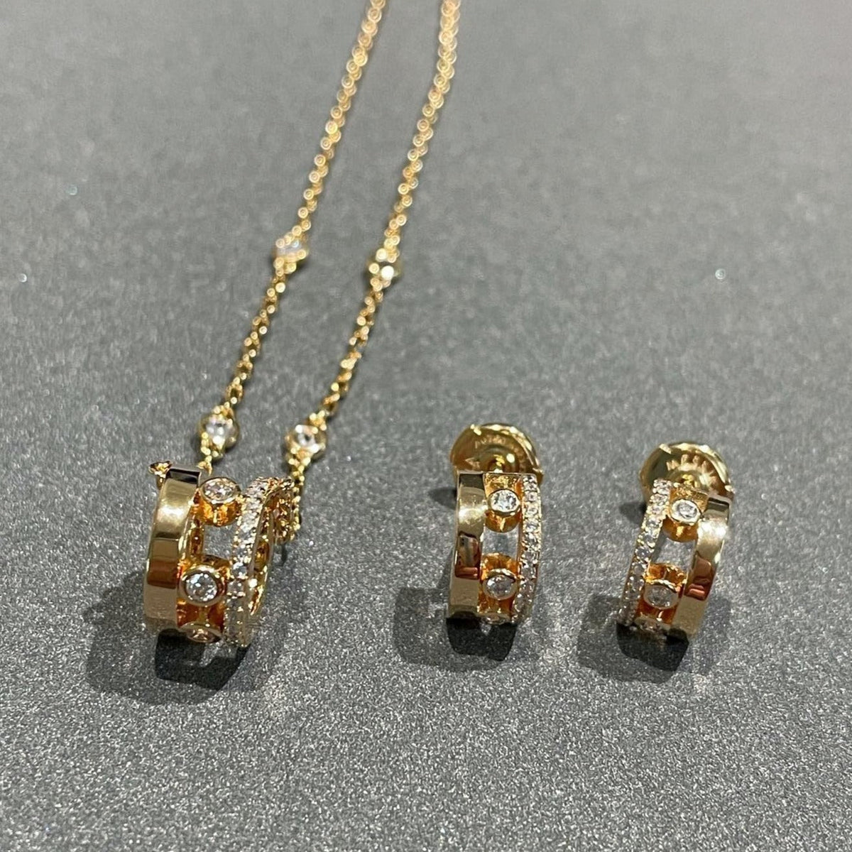 [LumiVibe]CHAIN MOVE ROMANE PEDAND NECKLACE