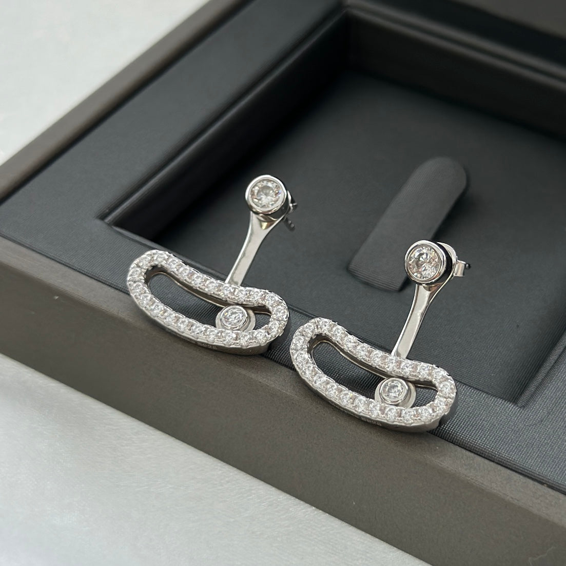 [LumiVibe]MOVE UNO SILVER DIAMOND EARRINGS