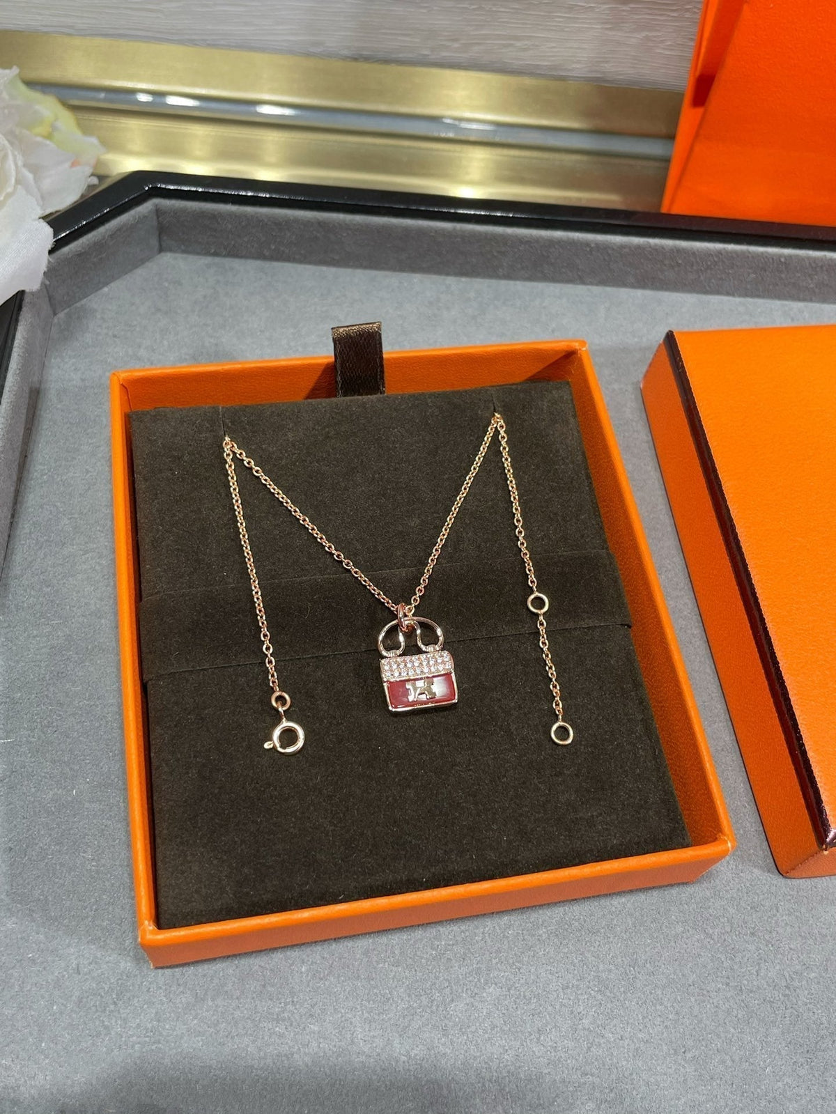 [LumiVibe]H CIRCE MOISSANITE PENDANT NECKLACE GOLD
