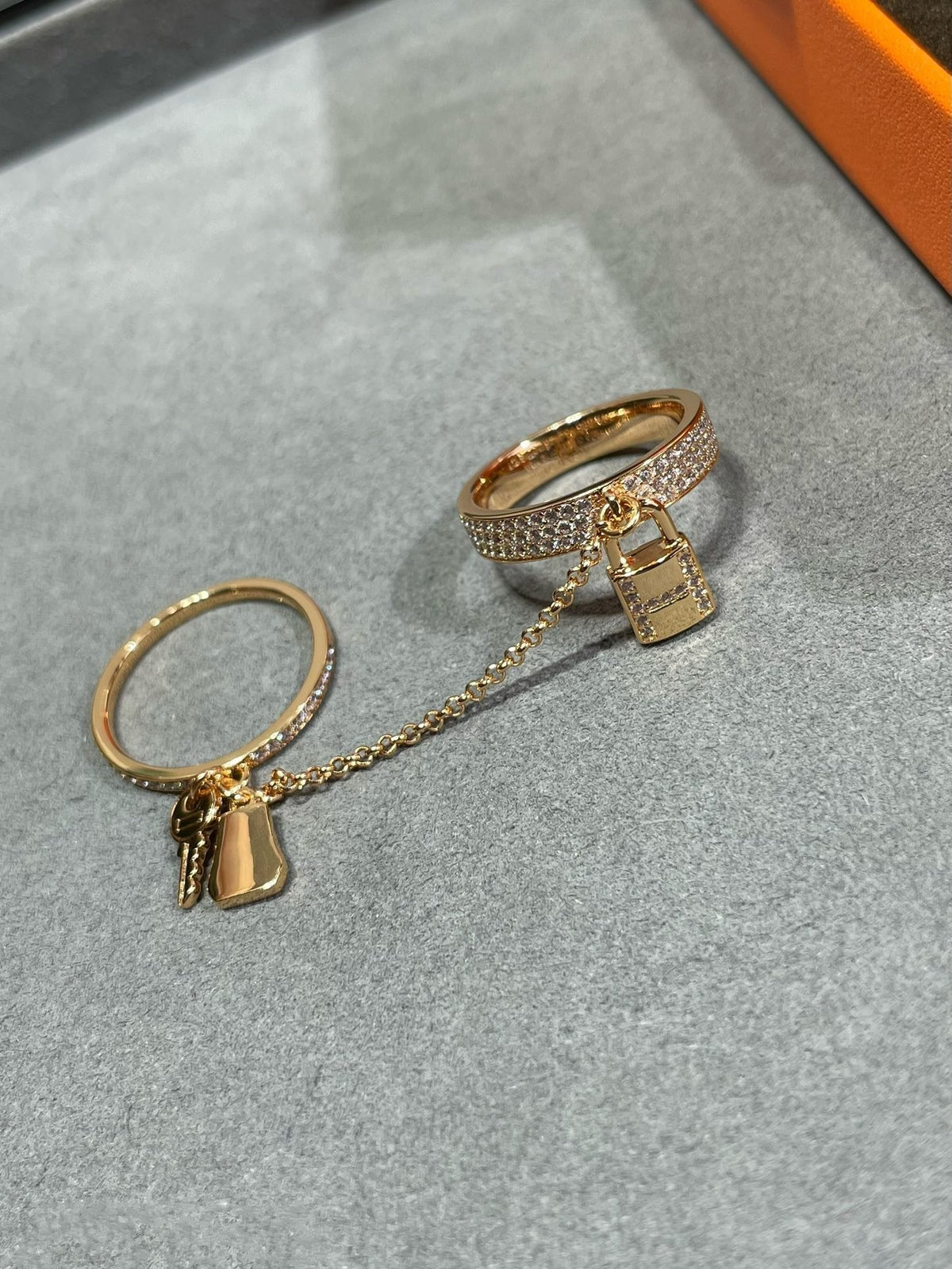 [LumiVibe]HM KELLY CLOCHETTE DOUBLE RING IN  WITH DIAMONDS