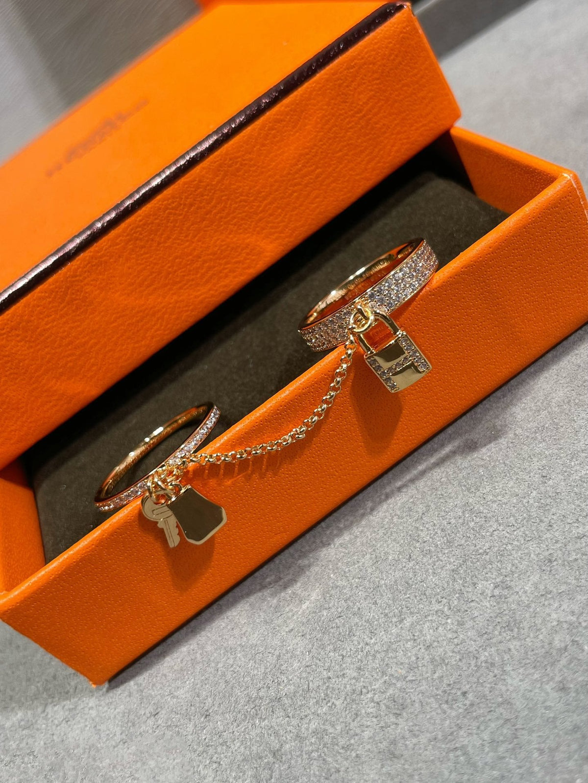 [LumiVibe]HM KELLY CLOCHETTE DOUBLE RING IN  WITH DIAMONDS