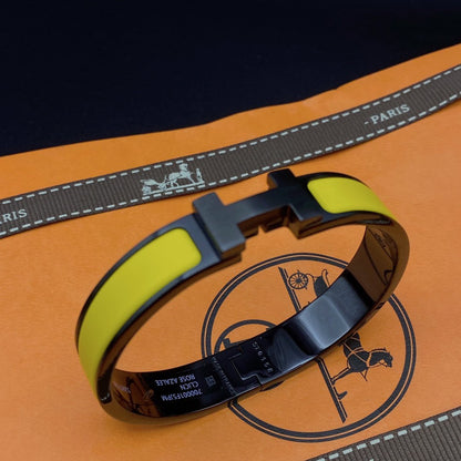 [LumiVibe]CLIC HM SO BLACK YELLOW BRACELET