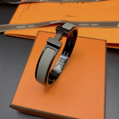 [LumiVibe]CLIC HM SO BLACK GREY BRACELET
